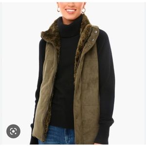 Tuckernuck Poblano green vest